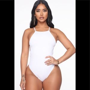 Fashion Nova a night with you seamless bodysuit in white Size M/L NWT